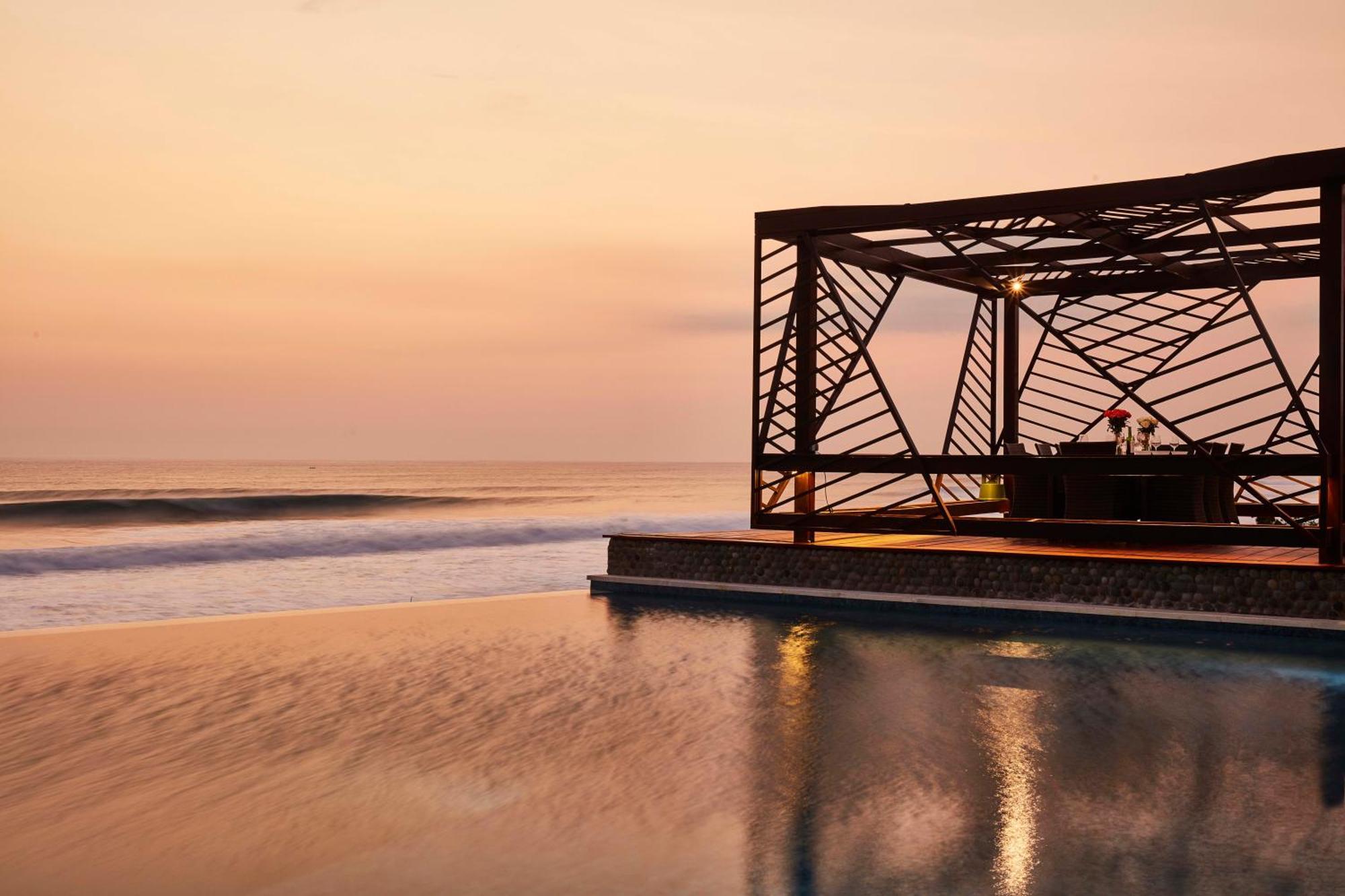 Abian Kapas Beach House Selemadeg Exterior foto